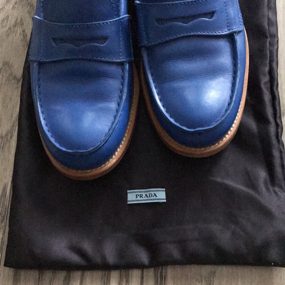 Prada blue genuine leather loafers size 7.5 - Picture 7 of 7